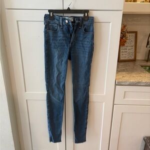 Hollister Women's Skinny Jeans in Blue